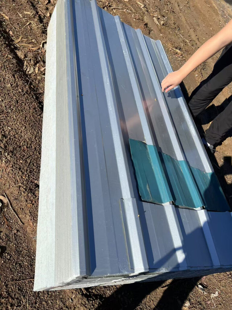 1.8m × 820mm silver sheets — supplier reference image